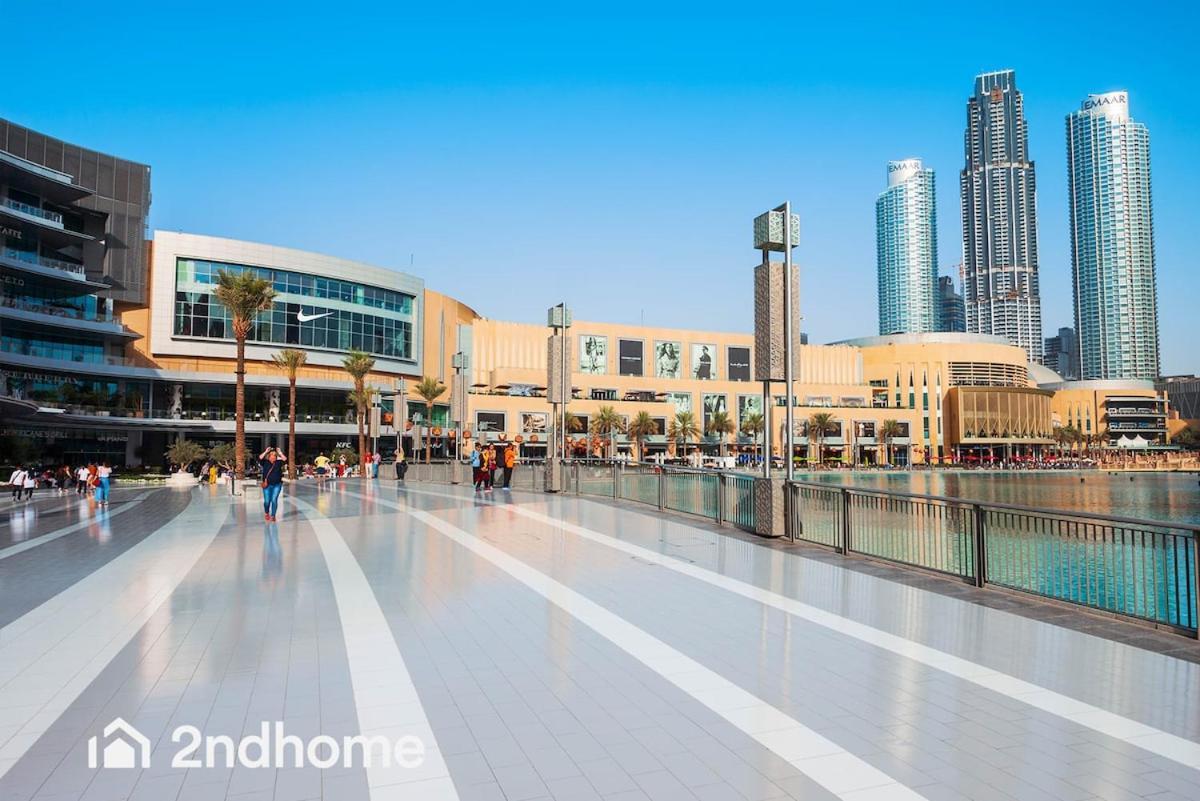 Downtown Views 1 - Direct Access To Mall Apartment *