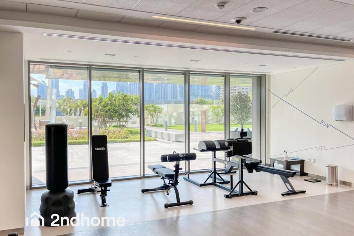 Downtown Views 1 - Direct Access To Mall Apartment